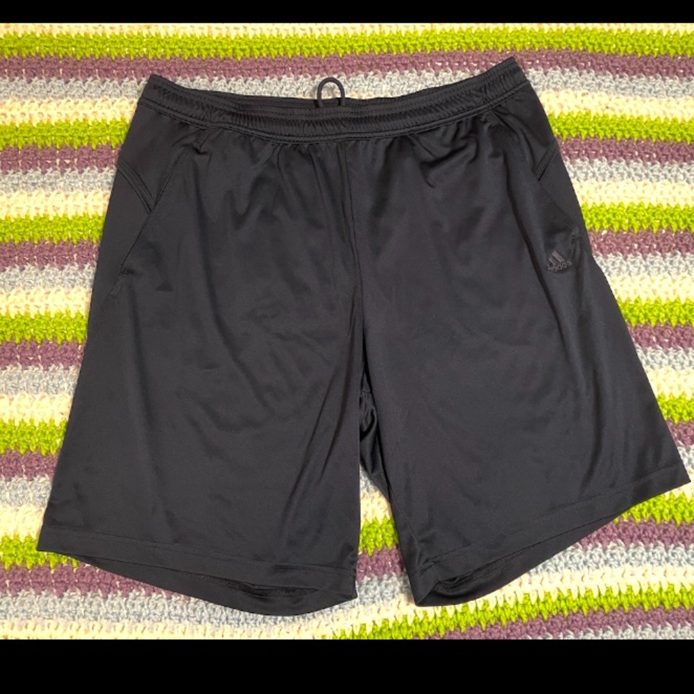 Adidas Climalite Navy Athletic Shorts Men's Size Large EUC Drawstring Waist 34